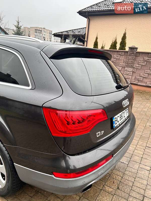 Внедорожник / Кроссовер Audi Q7 2012 в Ровно