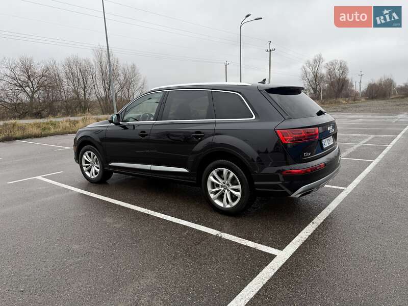 Внедорожник / Кроссовер Audi Q7 2018 в Киеве фото 6 Внедорожник / Кроссовер Audi Q7 2018 в Киеве