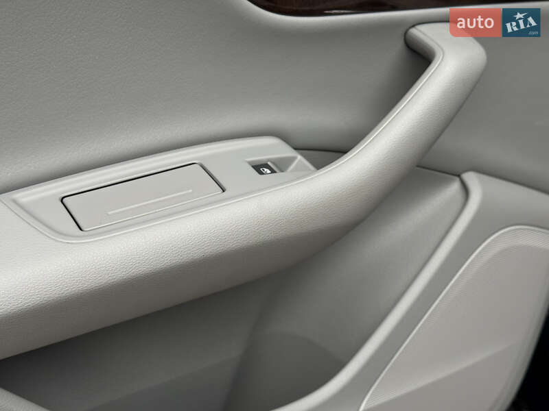 Внедорожник / Кроссовер Audi Q7 2017 в Днепре