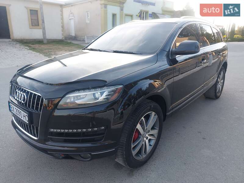 Внедорожник / Кроссовер Audi Q7 2012 в Смотриче