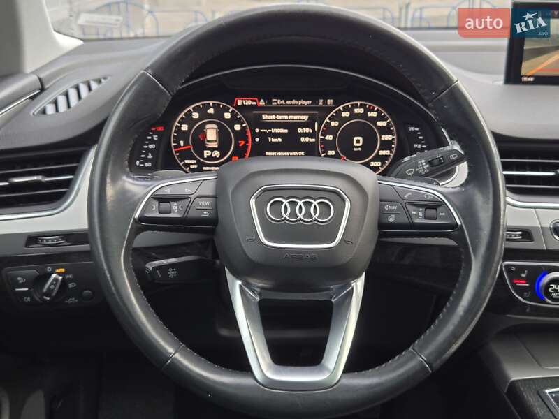 Внедорожник / Кроссовер Audi Q7 2018 в Киеве