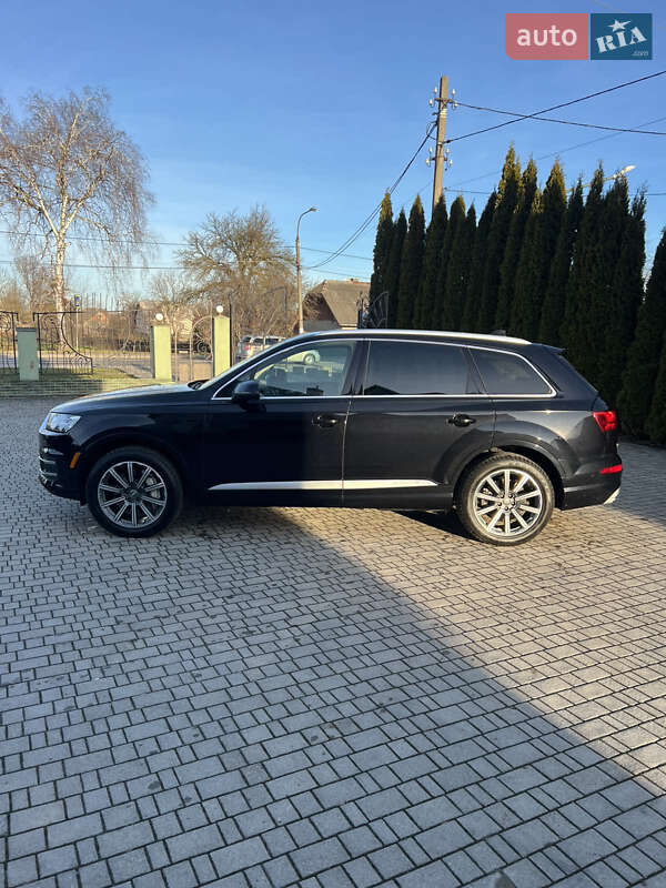 Внедорожник / Кроссовер Audi Q7 2017 в Львове