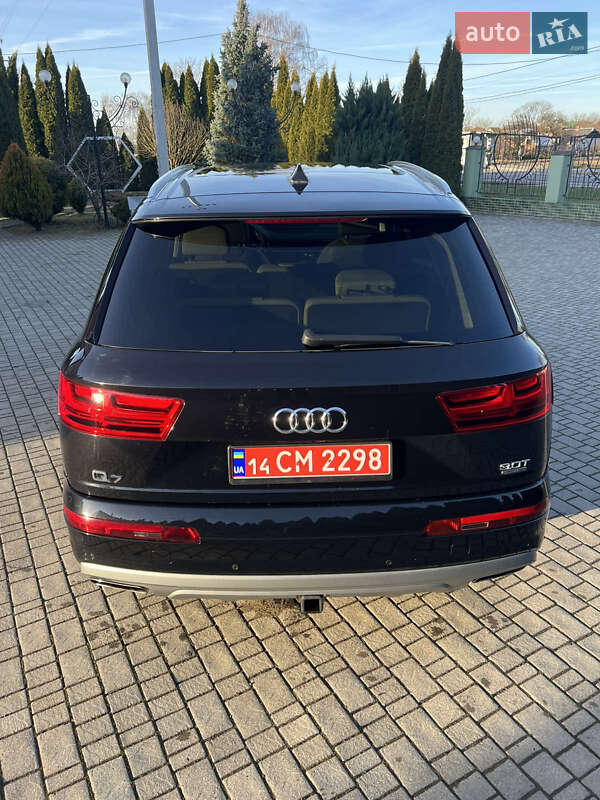 Внедорожник / Кроссовер Audi Q7 2017 в Львове