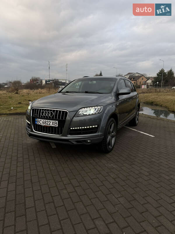 Audi Q7 2015