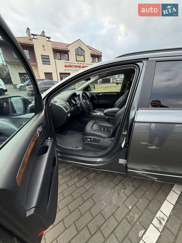 Внедорожник / Кроссовер Audi Q7 2015 в Львове