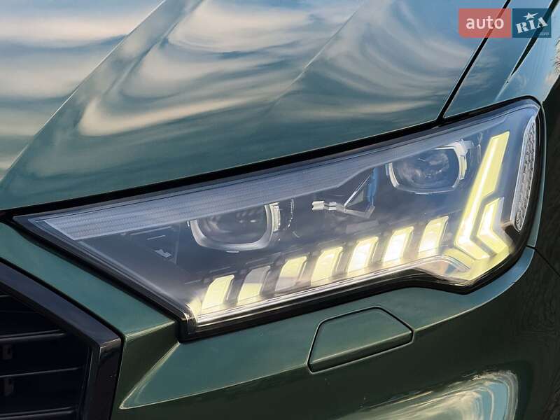 Внедорожник / Кроссовер Audi Q7 2021 в Луцке