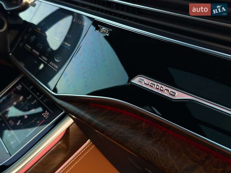 Внедорожник / Кроссовер Audi Q7 2021 в Луцке