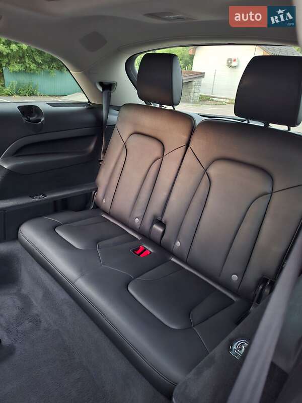 Позашляховик / Кросовер Audi Q7 2014 в Дубні фото 31 Позашляховик / Кросовер Audi Q7 2014 в Дубні