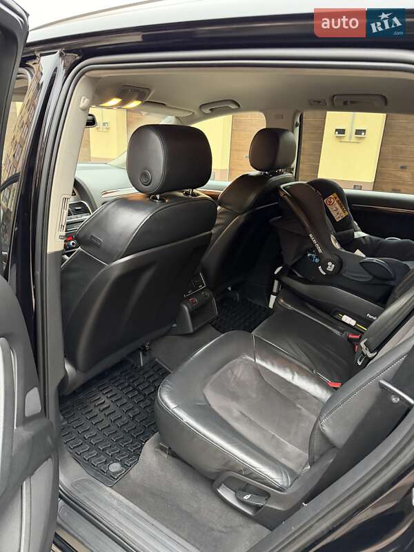 Позашляховик / Кросовер Audi Q7 2010 в Ізмаїлі