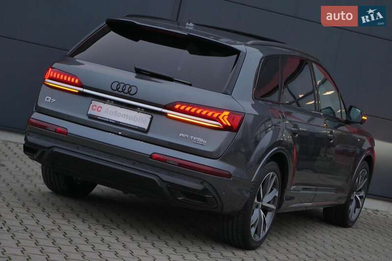Внедорожник / Кроссовер Audi Q7 2020 в Тернополе