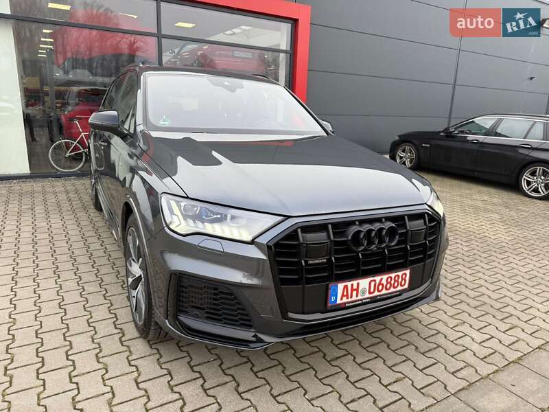 Внедорожник / Кроссовер Audi Q7 2020 в Тернополе