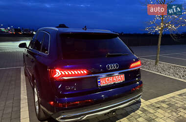 Внедорожник / Кроссовер Audi Q7 2020 в Мукачево