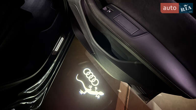 Позашляховик / Кросовер Audi Q7 2024 в Києві фото 34 Позашляховик / Кросовер Audi Q7 2024 в Києві