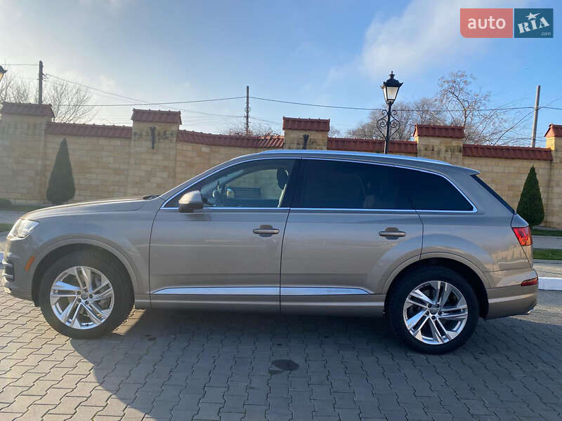 Позашляховик / Кросовер Audi Q7 2016 в Ізмаїлі фото 4 Позашляховик / Кросовер Audi Q7 2016 в Ізмаїлі