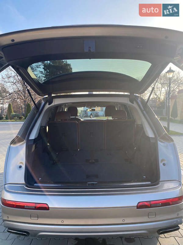 Позашляховик / Кросовер Audi Q7 2016 в Ізмаїлі фото 13 Позашляховик / Кросовер Audi Q7 2016 в Ізмаїлі