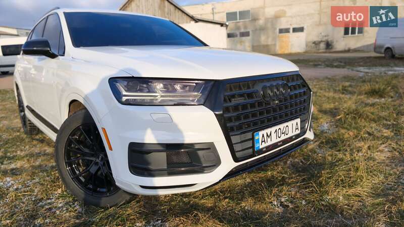 Внедорожник / Кроссовер Audi Q7 2018 в Бердичеве