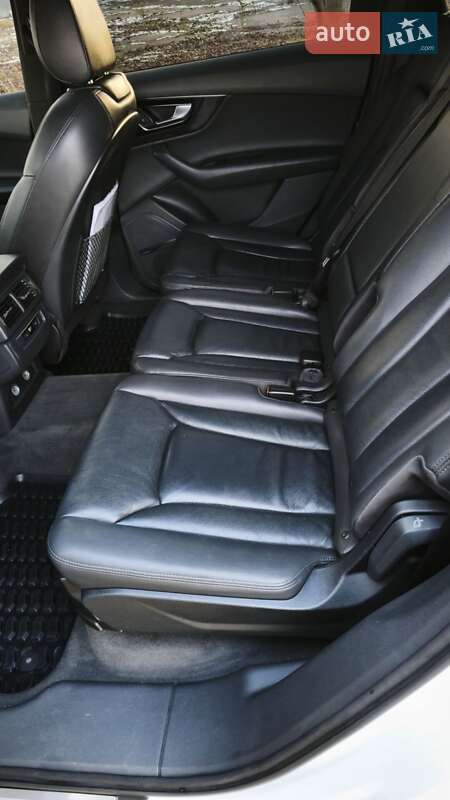 Внедорожник / Кроссовер Audi Q7 2018 в Бердичеве