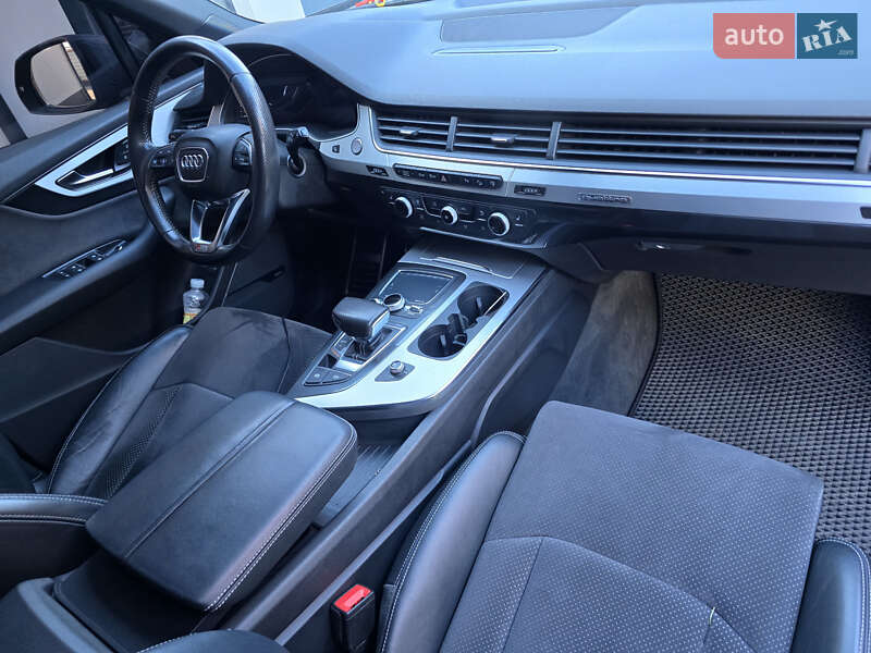 Внедорожник / Кроссовер Audi Q7 2016 в Киеве фото 18 Внедорожник / Кроссовер Audi Q7 2016 в Киеве