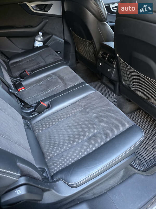 Внедорожник / Кроссовер Audi Q7 2016 в Киеве фото 21 Внедорожник / Кроссовер Audi Q7 2016 в Киеве