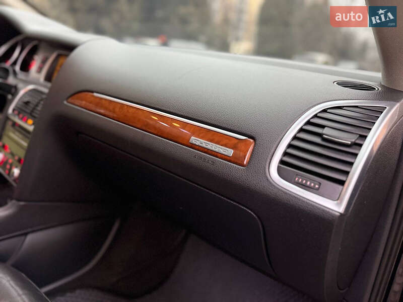 Позашляховик / Кросовер Audi Q7 2010 в Кам'янець-Подільському фото 70 Позашляховик / Кросовер Audi Q7 2010 в Кам'янець-Подільському