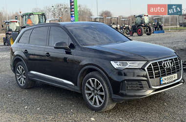 Позашляховик / Кросовер Audi Q7 2019 в Звягелі
