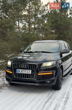 Внедорожник / Кроссовер Audi Q7 2010 в Рокитном