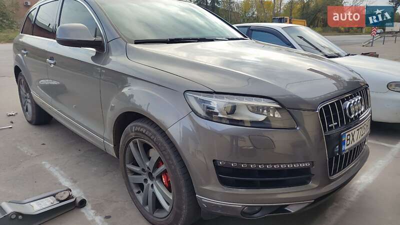 Позашляховик / Кросовер Audi Q7 2009 в Хмельницькому