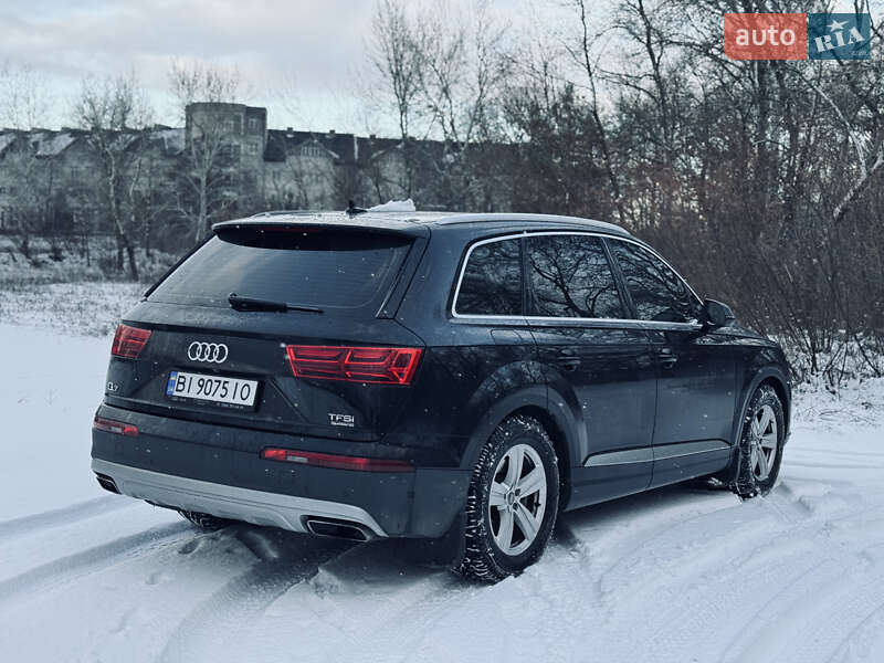 Внедорожник / Кроссовер Audi Q7 2018 в Горишних Плавнях