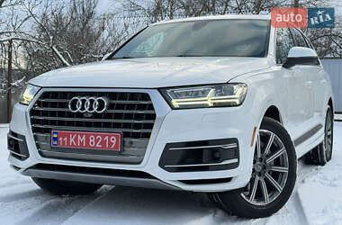 Позашляховик / Кросовер Audi Q7 2017 в Кам'янському