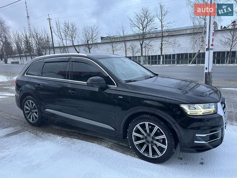 Audi Q7 2016