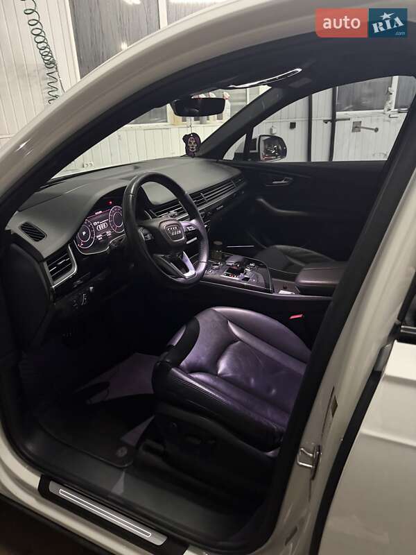 Внедорожник / Кроссовер Audi Q7 2017 в Черновцах фото 8 Внедорожник / Кроссовер Audi Q7 2017 в Черновцах