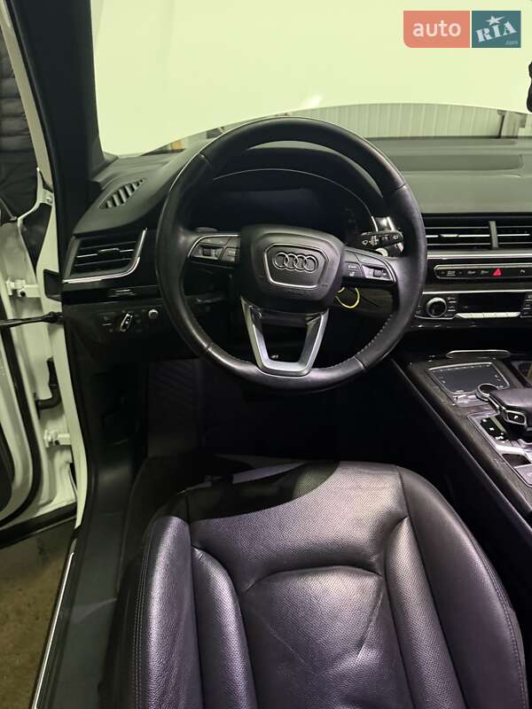 Внедорожник / Кроссовер Audi Q7 2017 в Черновцах фото 23 Внедорожник / Кроссовер Audi Q7 2017 в Черновцах