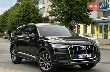 Внедорожник / Кроссовер Audi Q7 2019 в Звягеле