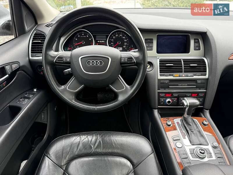 Позашляховик / Кросовер Audi Q7 2015 в Києві фото 36 Позашляховик / Кросовер Audi Q7 2015 в Києві