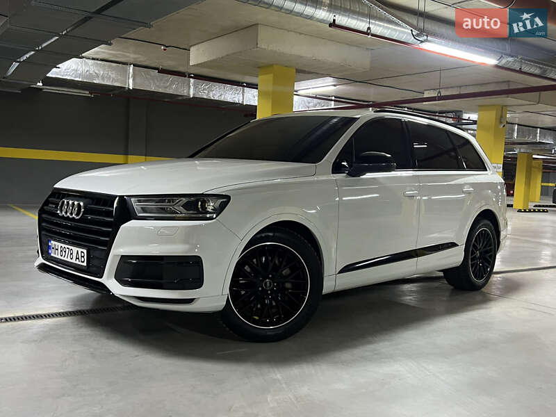 Внедорожник / Кроссовер Audi Q7 2016 в Одессе фото 8 Внедорожник / Кроссовер Audi Q7 2016 в Одессе