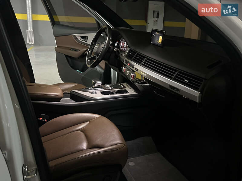 Внедорожник / Кроссовер Audi Q7 2016 в Одессе фото 18 Внедорожник / Кроссовер Audi Q7 2016 в Одессе