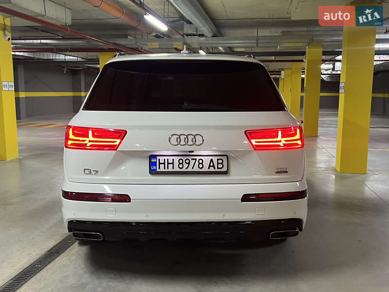Внедорожник / Кроссовер Audi Q7 2016 в Одессе фото 27 Внедорожник / Кроссовер Audi Q7 2016 в Одессе