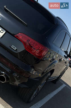 Внедорожник / Кроссовер Audi Q7 2010 в Одессе