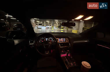 Внедорожник / Кроссовер Audi Q7 2010 в Одессе