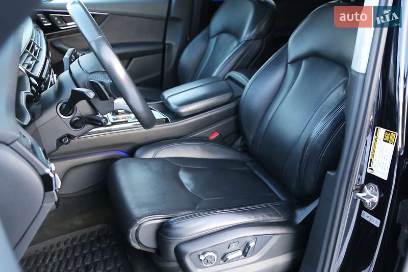 Позашляховик / Кросовер Audi Q7 2018 в Києві фото 8 Позашляховик / Кросовер Audi Q7 2018 в Києві