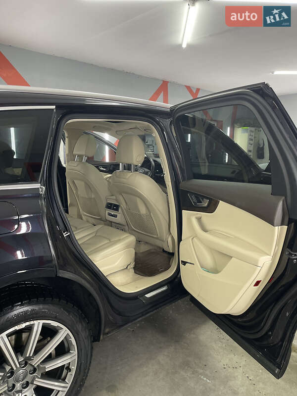 Позашляховик / Кросовер Audi Q7 2018 в Вінниці фото 49 Позашляховик / Кросовер Audi Q7 2018 в Вінниці