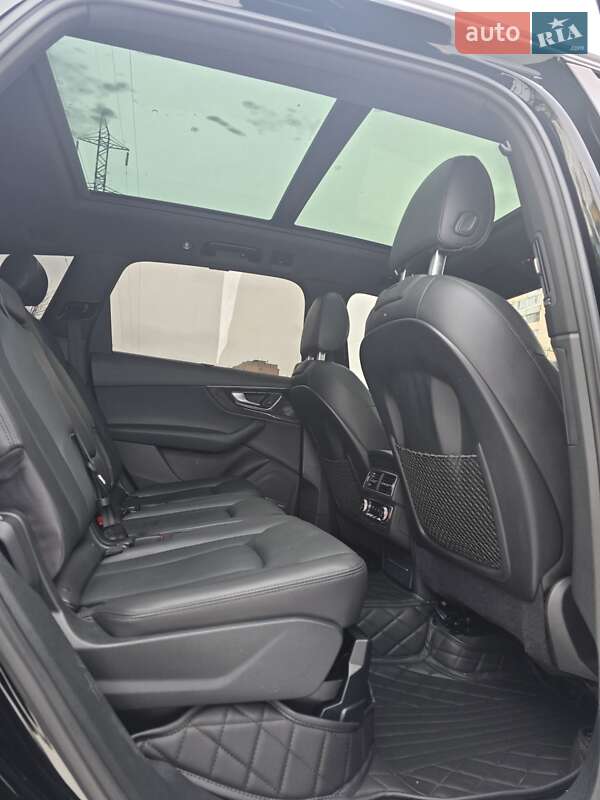 Внедорожник / Кроссовер Audi Q7 2016 в Кривом Роге фото 7 Внедорожник / Кроссовер Audi Q7 2016 в Кривом Роге