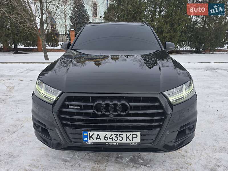 Внедорожник / Кроссовер Audi Q7 2016 в Кривом Роге фото 5 Внедорожник / Кроссовер Audi Q7 2016 в Кривом Роге