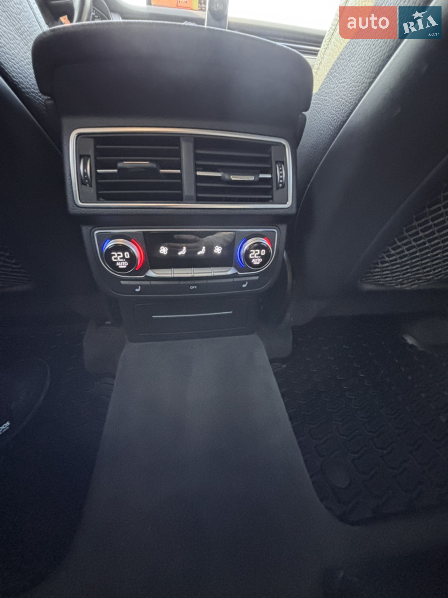 2015 Audi Q7 - мініатюра 13
