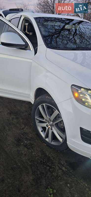 Позашляховик / Кросовер Audi Q7 2011 в Дніпрі