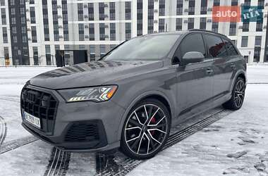 Внедорожник / Кроссовер Audi Q7 2020 в Ровно
