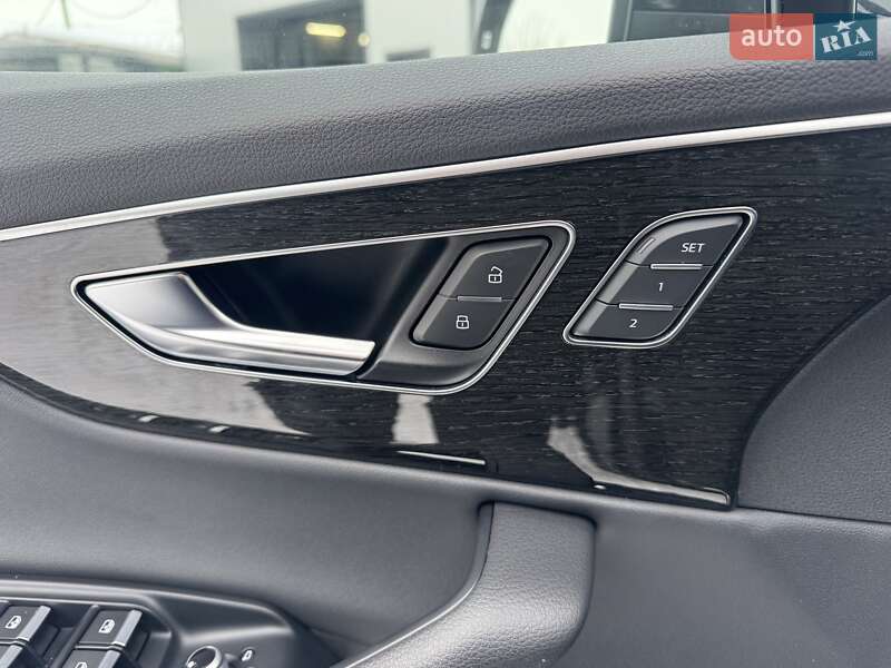 Позашляховик / Кросовер Audi Q7 2022 в Тернополі фото 40 Позашляховик / Кросовер Audi Q7 2022 в Тернополі