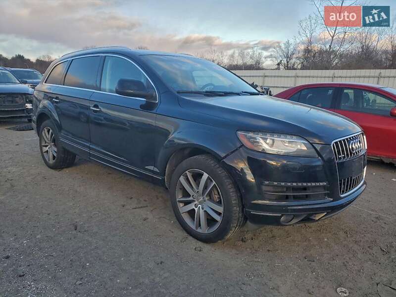 Позашляховик / Кросовер Audi Q7 2015 в Львові