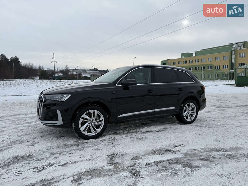 Внедорожник / Кроссовер Audi Q7 2020 в Киеве фото 4 Внедорожник / Кроссовер Audi Q7 2020 в Киеве