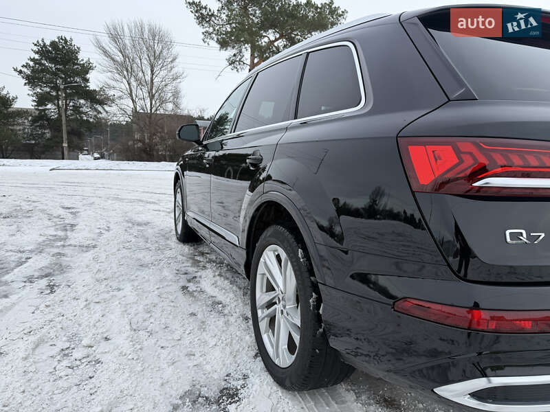 Внедорожник / Кроссовер Audi Q7 2020 в Киеве фото 14 Внедорожник / Кроссовер Audi Q7 2020 в Киеве